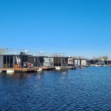 Hausboot La Mare Emma *